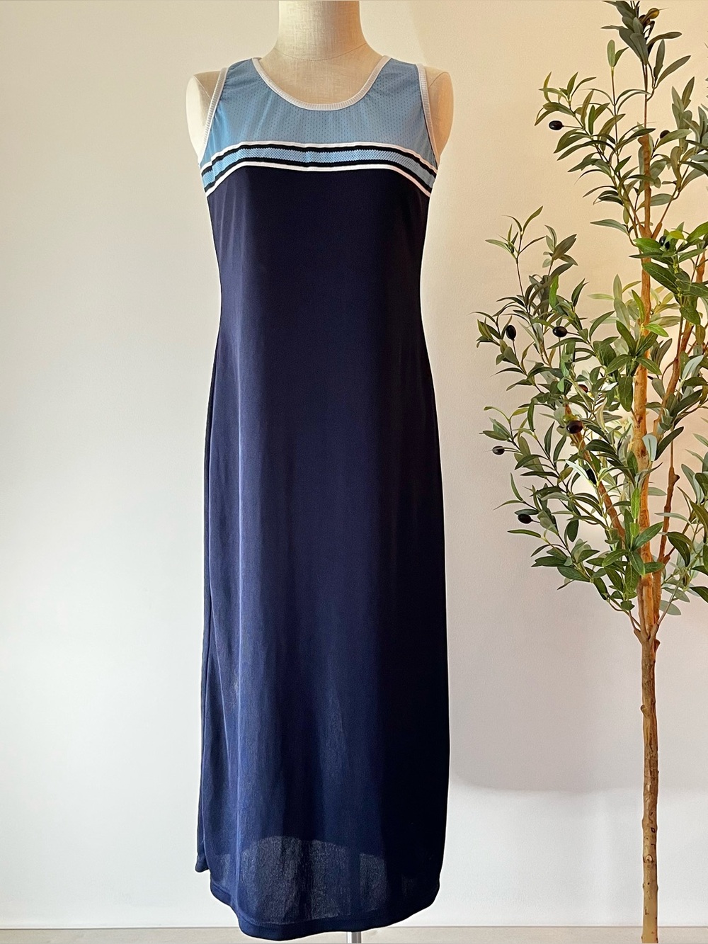 Vintage Classic Navy Sleeveless Maxi Dress with Light Blue Jersey material Yoke